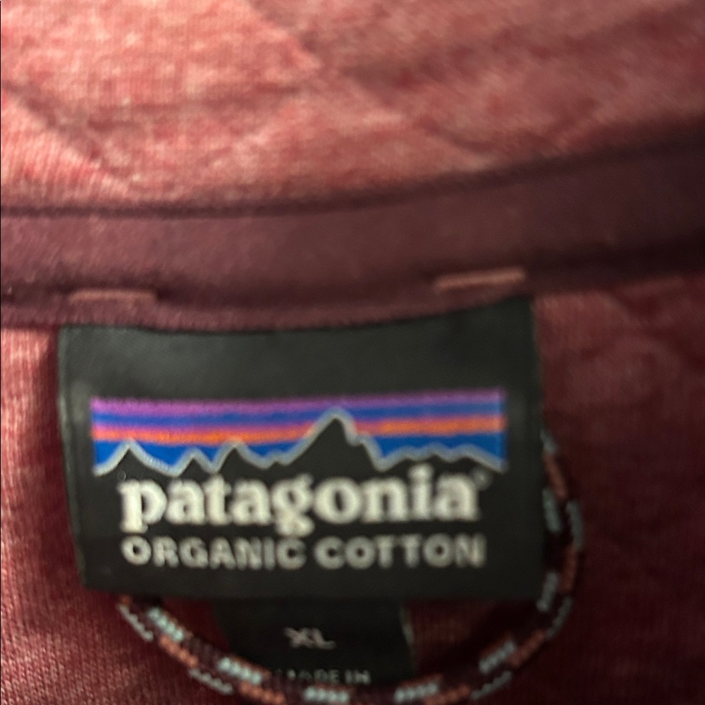 Patagonia Quilted Pullover in Brick Red - Picture 4 of 11